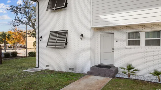$1,075 | 409 17th Avenue North, Unit 4, Myrtle Beach, SC 29577