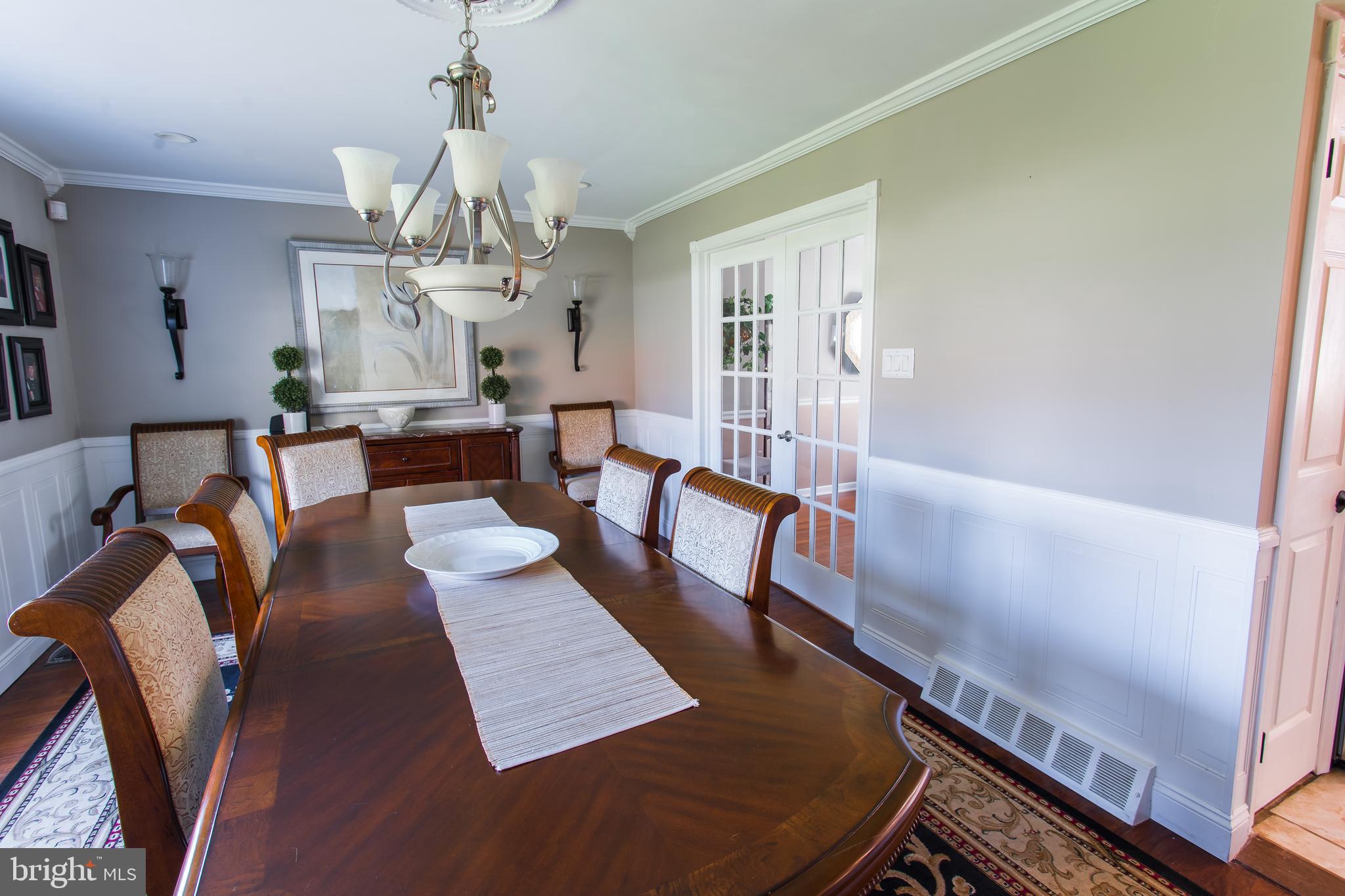 2510 Church Road Cinnaminson, NJ 08077 - Photo 5 of 29 Dining room with office through glass doors