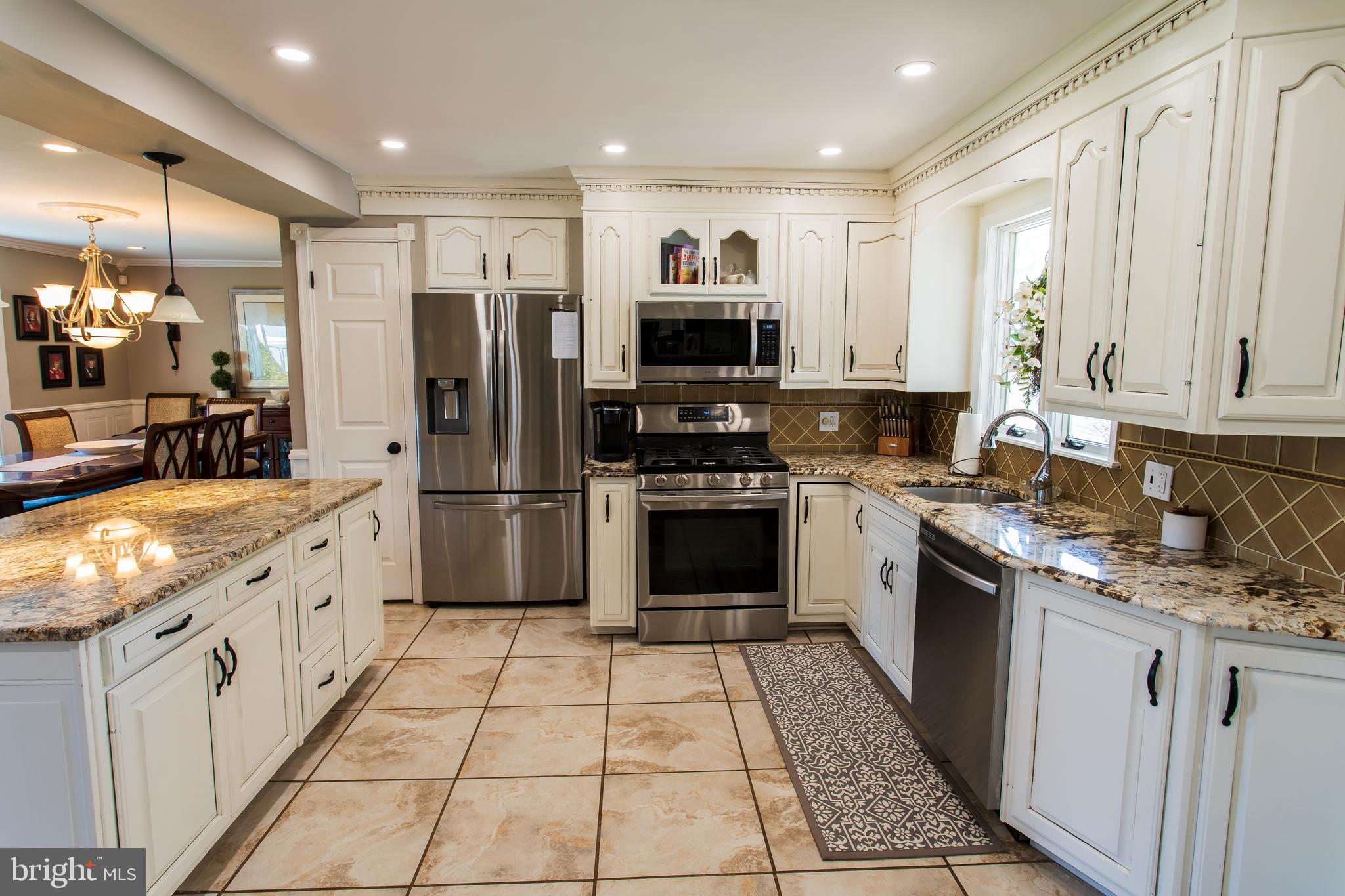 2510 Church Road Cinnaminson, NJ 08077 - Photo 7 of 29 Kitchen