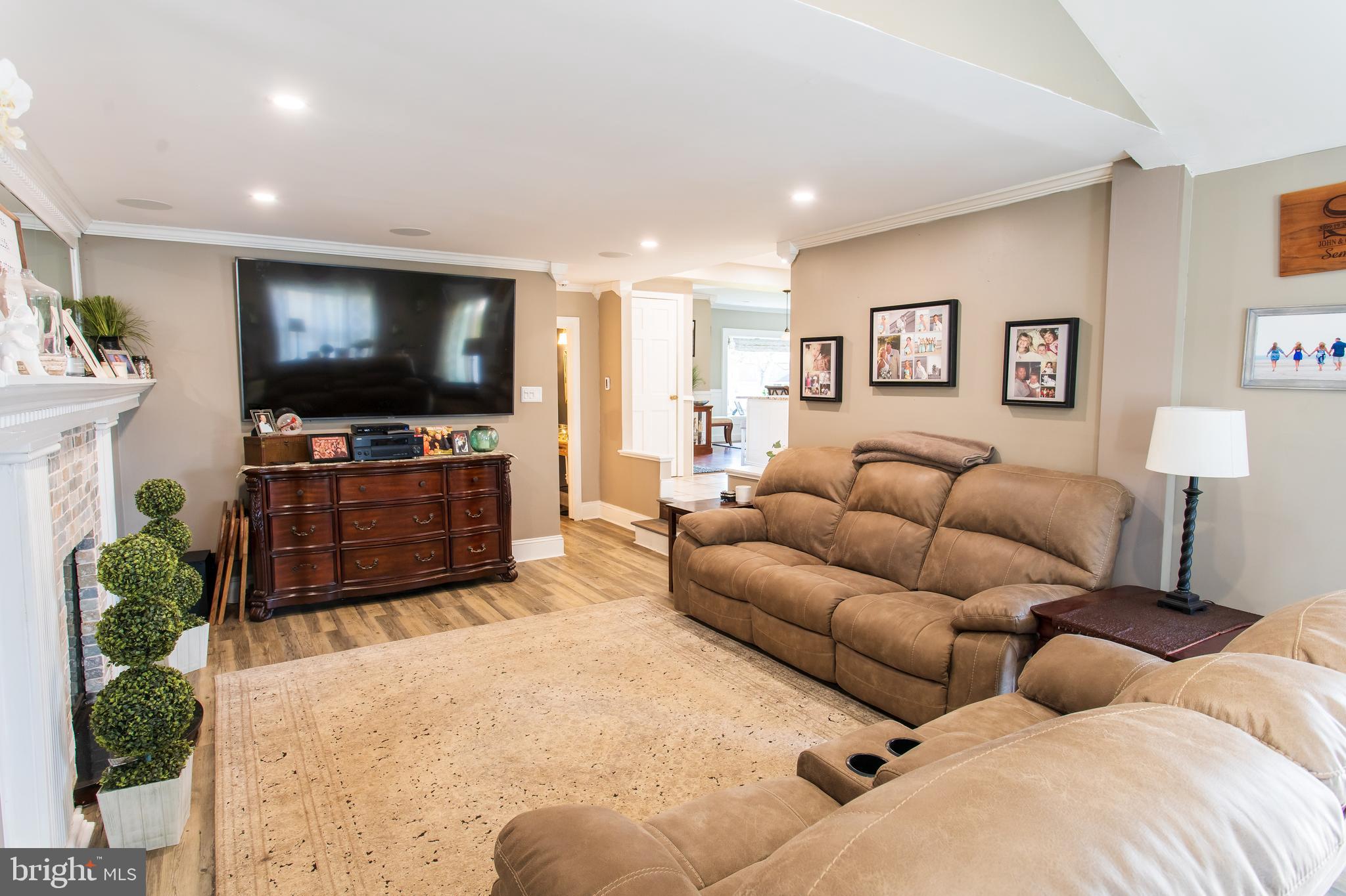 2510 Church Road Cinnaminson, NJ 08077 - Photo 10 of 29 Family Room