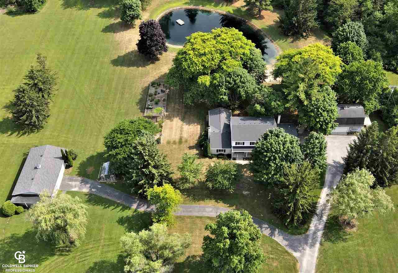 21640 30 Mile Road Ray, MI 48096 - Photo 5 of 60