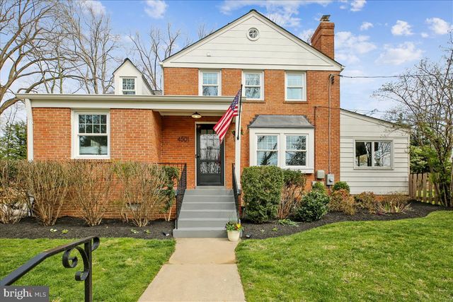 $1,095,000 | 4501 Amherst Lane, Bethesda, MD 20814