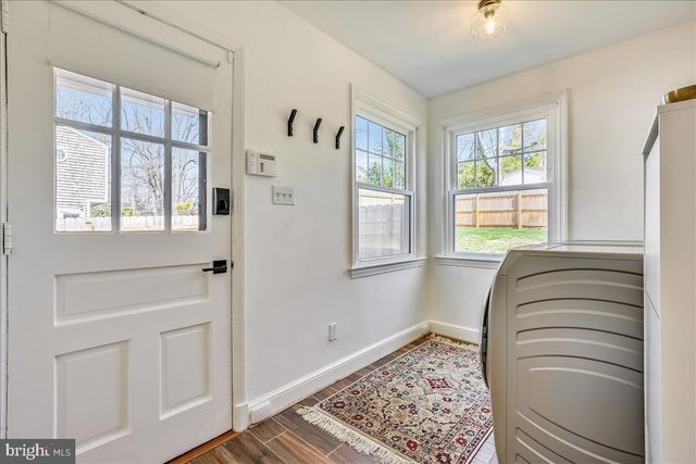 $1,095,000 | 4501 Amherst Lane, Bethesda, MD 20814