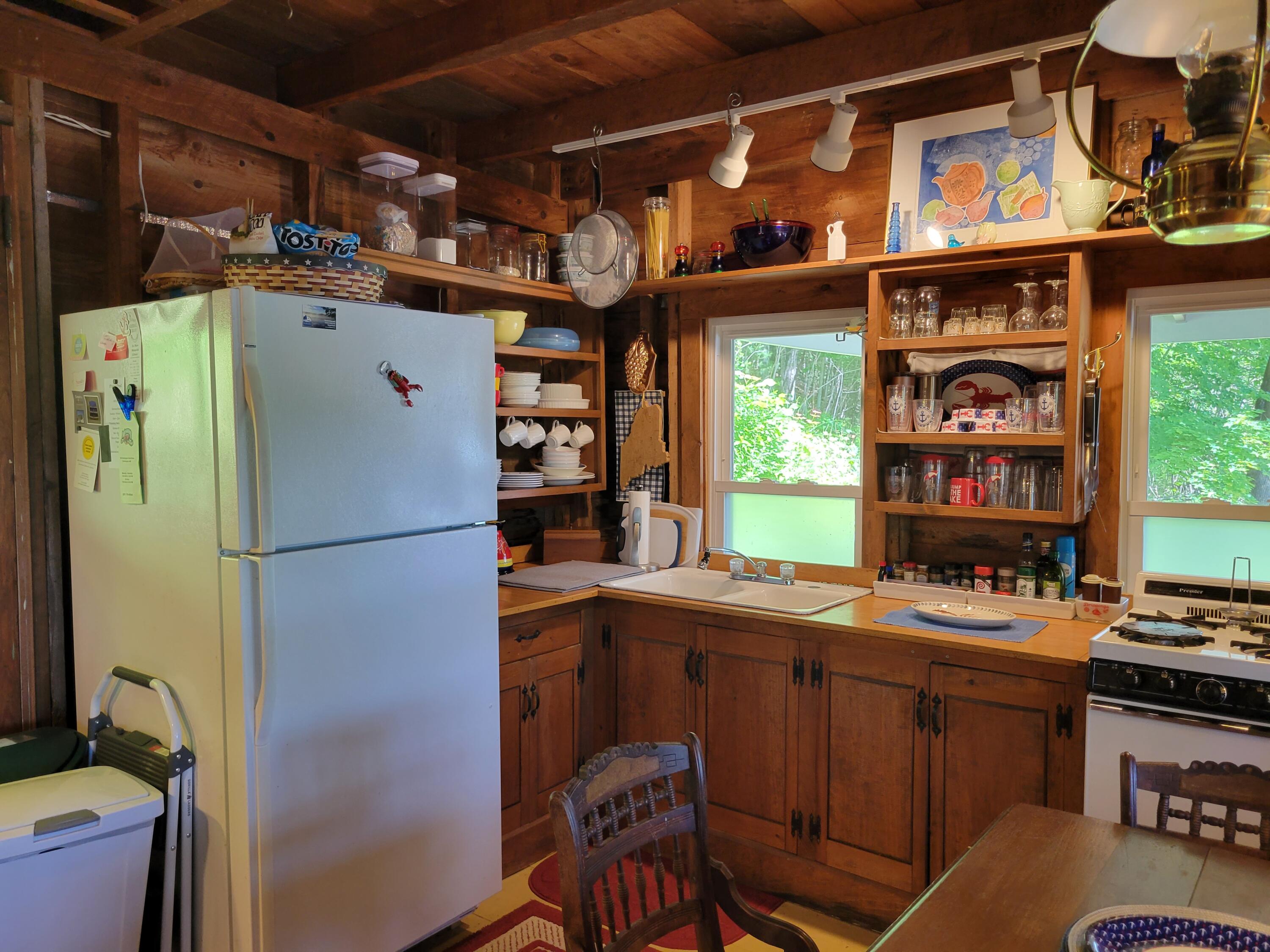 422-425 Pond Road Mount Vernon, ME 04352 - Photo 12 of 51 leekitC