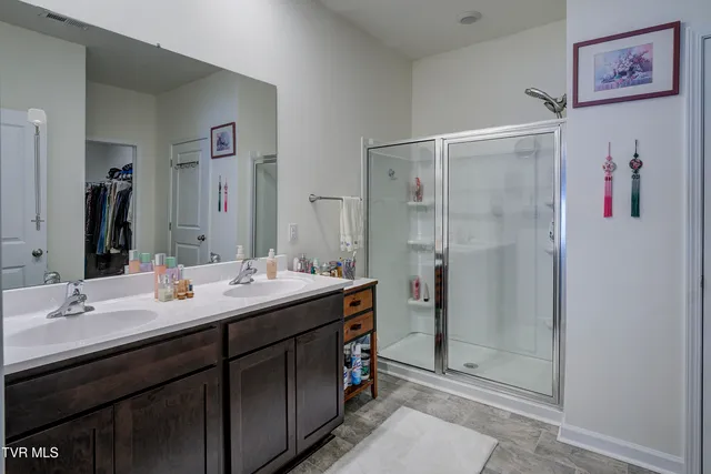 $385,000 | 5659 Wildlife Circle, Piney Flats, TN 37686