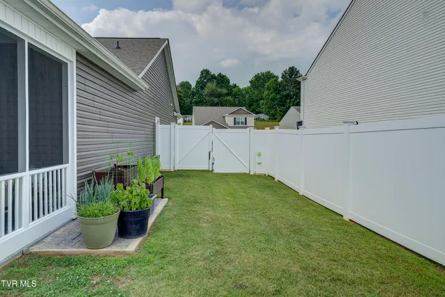 $385,000 | 5659 Wildlife Circle, Piney Flats, TN 37686