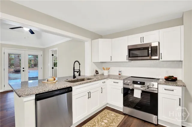 $410,000 | 712 Lee Boulevard, Savannah, GA 31405