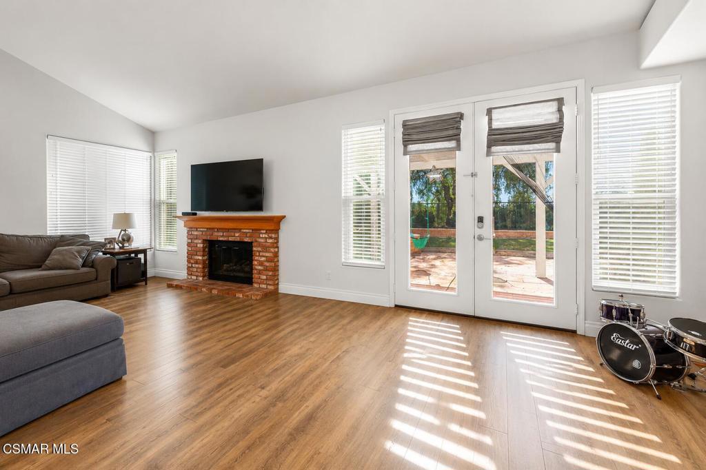 4177 Kingsview Road Moorpark, CA 93021 - Photo 13 of 28