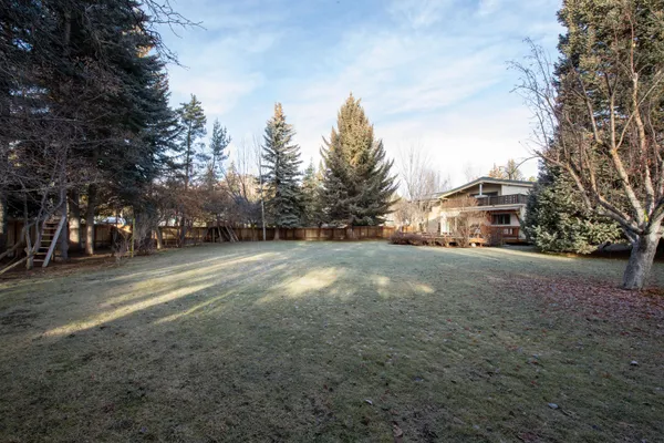 $3,950,000 | 200 East Canyon Run Boulevard, Ketchum, ID 83340