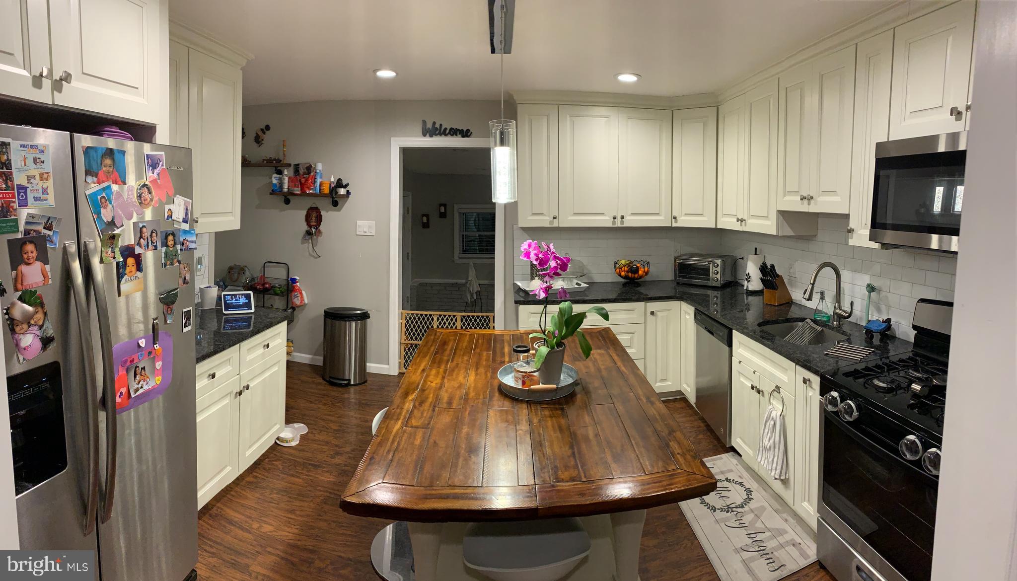 738 Bentley Road Lindenwold, NJ 08021 - Photo 3 of 17