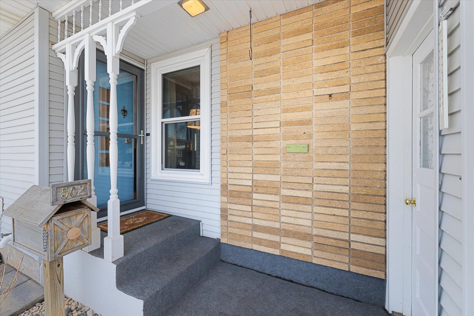 502 North Inner Drive Hibbing, MN 55746 - Photo 15 of 57 View of exterior entry