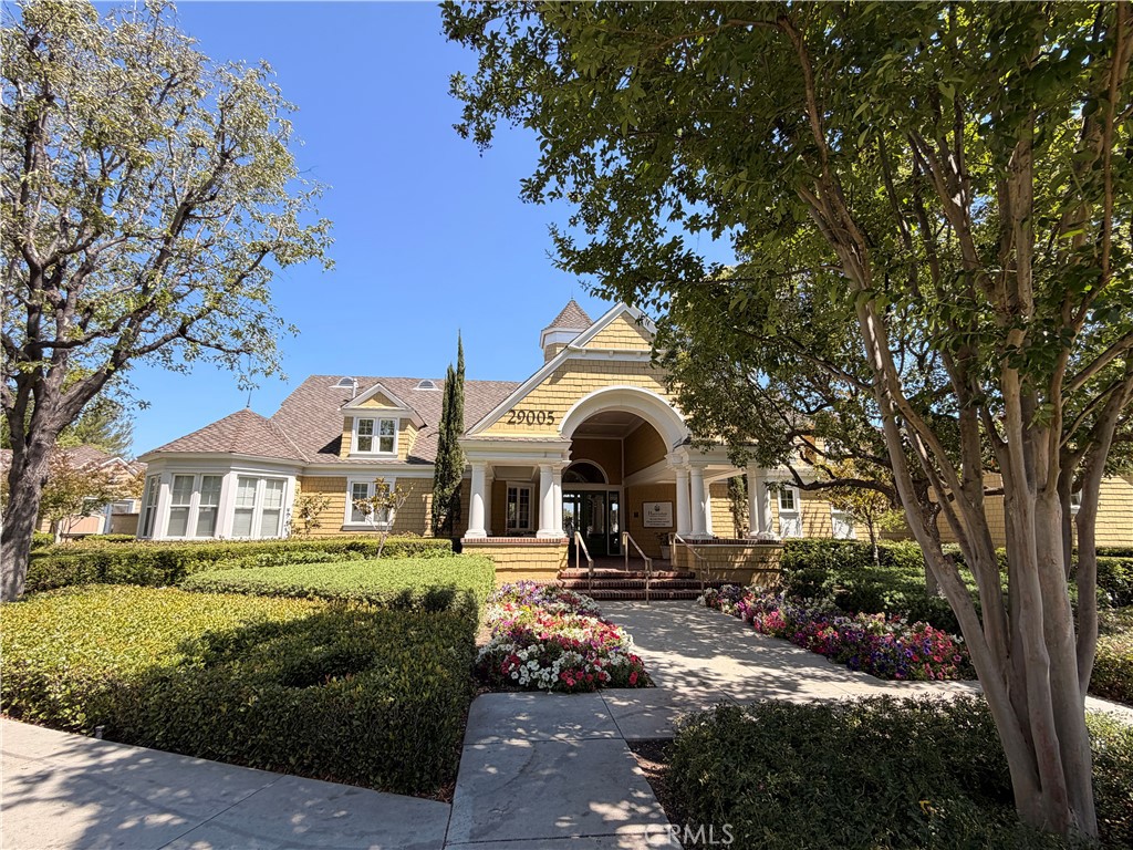 40077 Stowe Road Temecula, CA 92591 - Photo 10 of 26 Clubhouse entrance