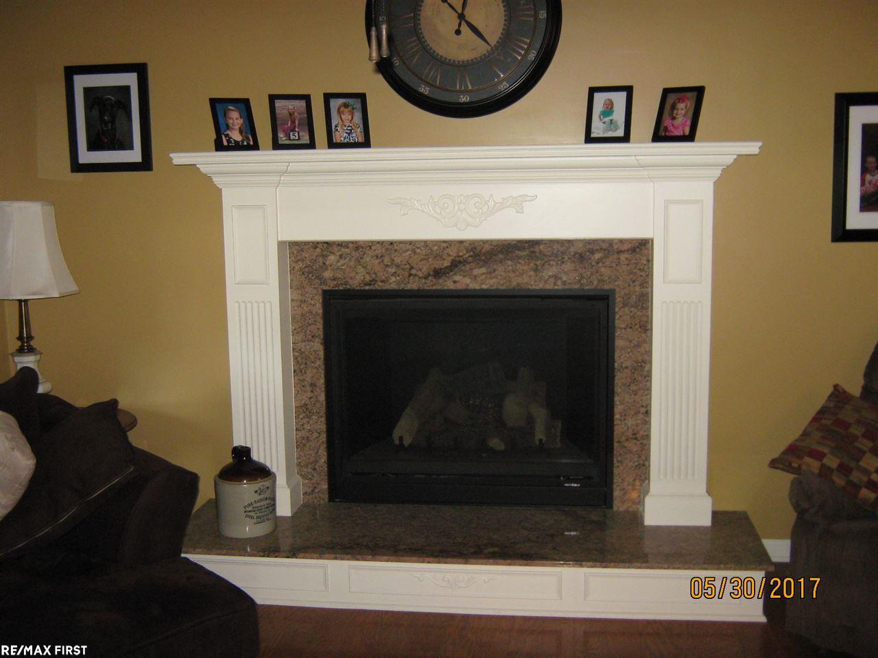 17871 22 Mile Road Macomb, MI 48044 - Photo 3 of 46 31321060-2.JPG