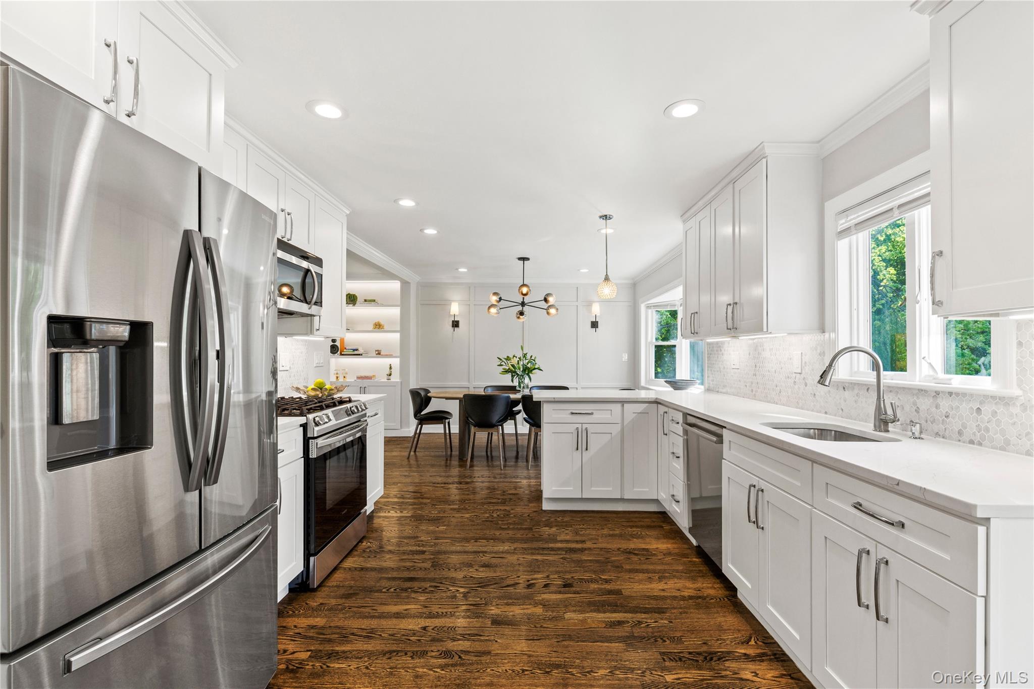 8 Rugby Road New Rochelle, NY 10804 - Photo 12 of 37