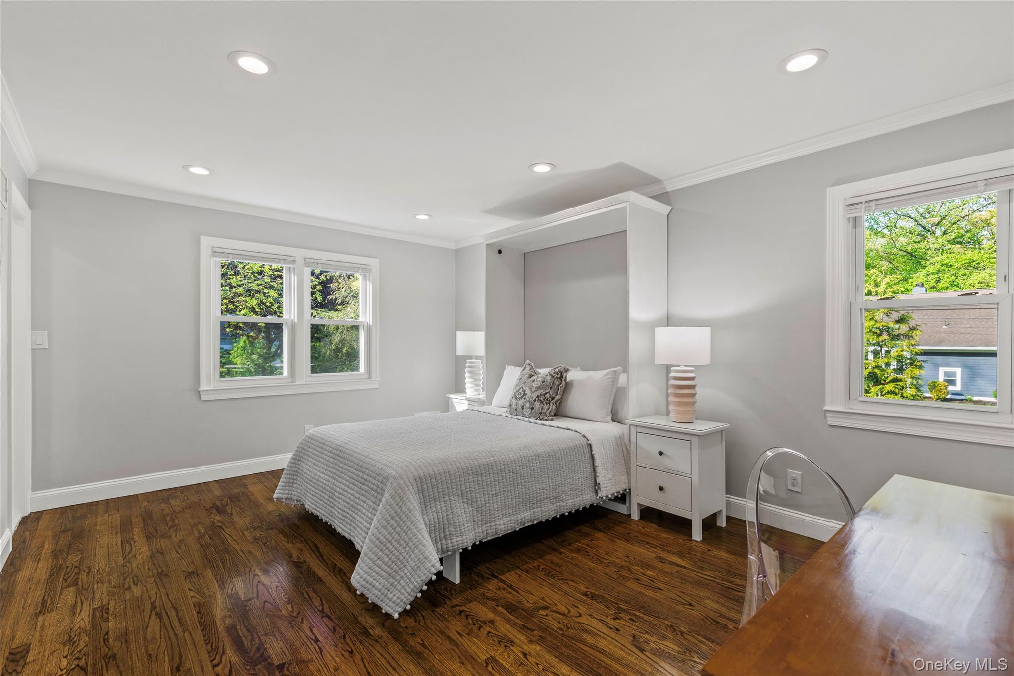 8 Rugby Road New Rochelle, NY 10804 - Photo 20 of 37