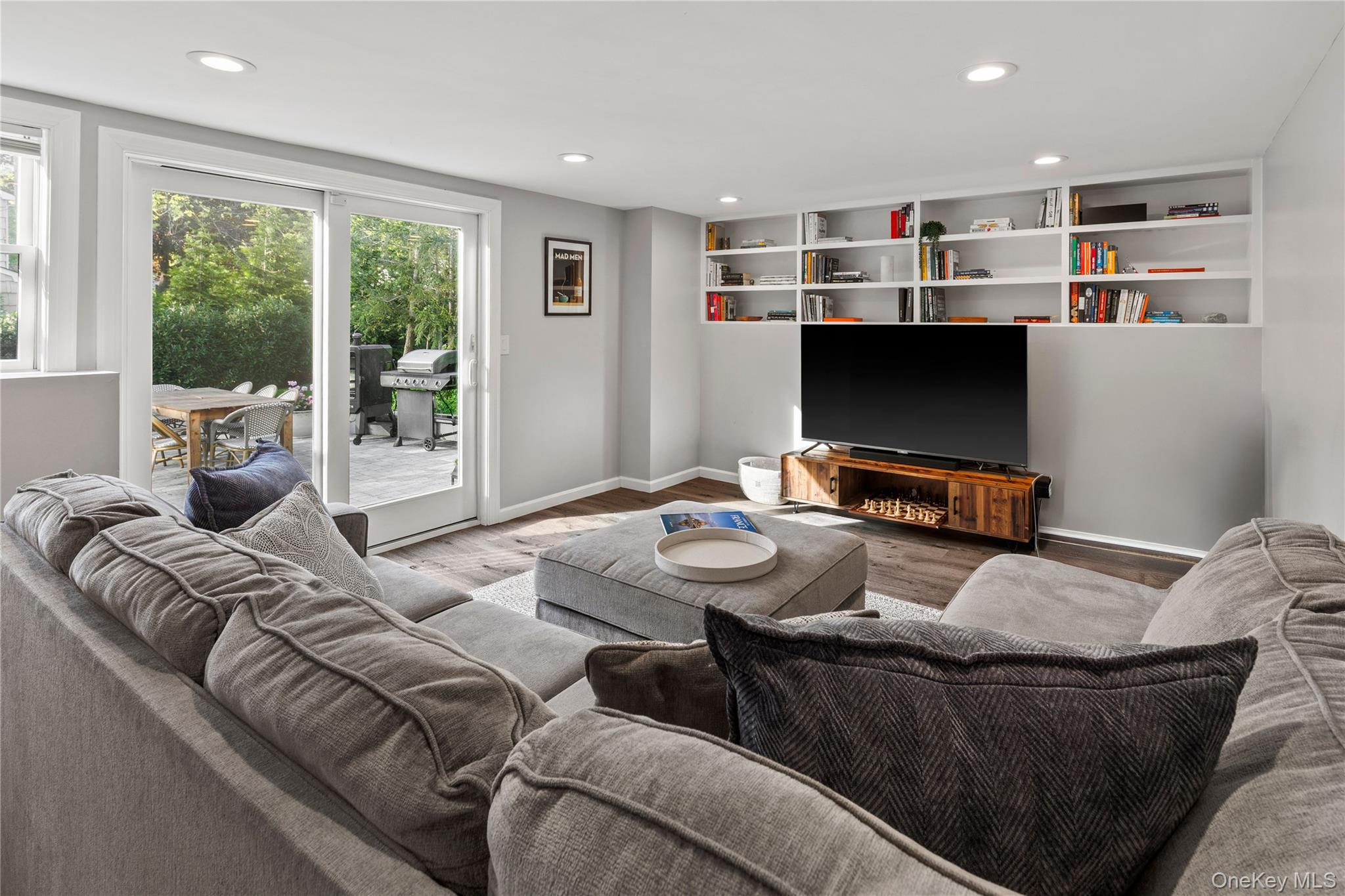 8 Rugby Road New Rochelle, NY 10804 - Photo 29 of 37