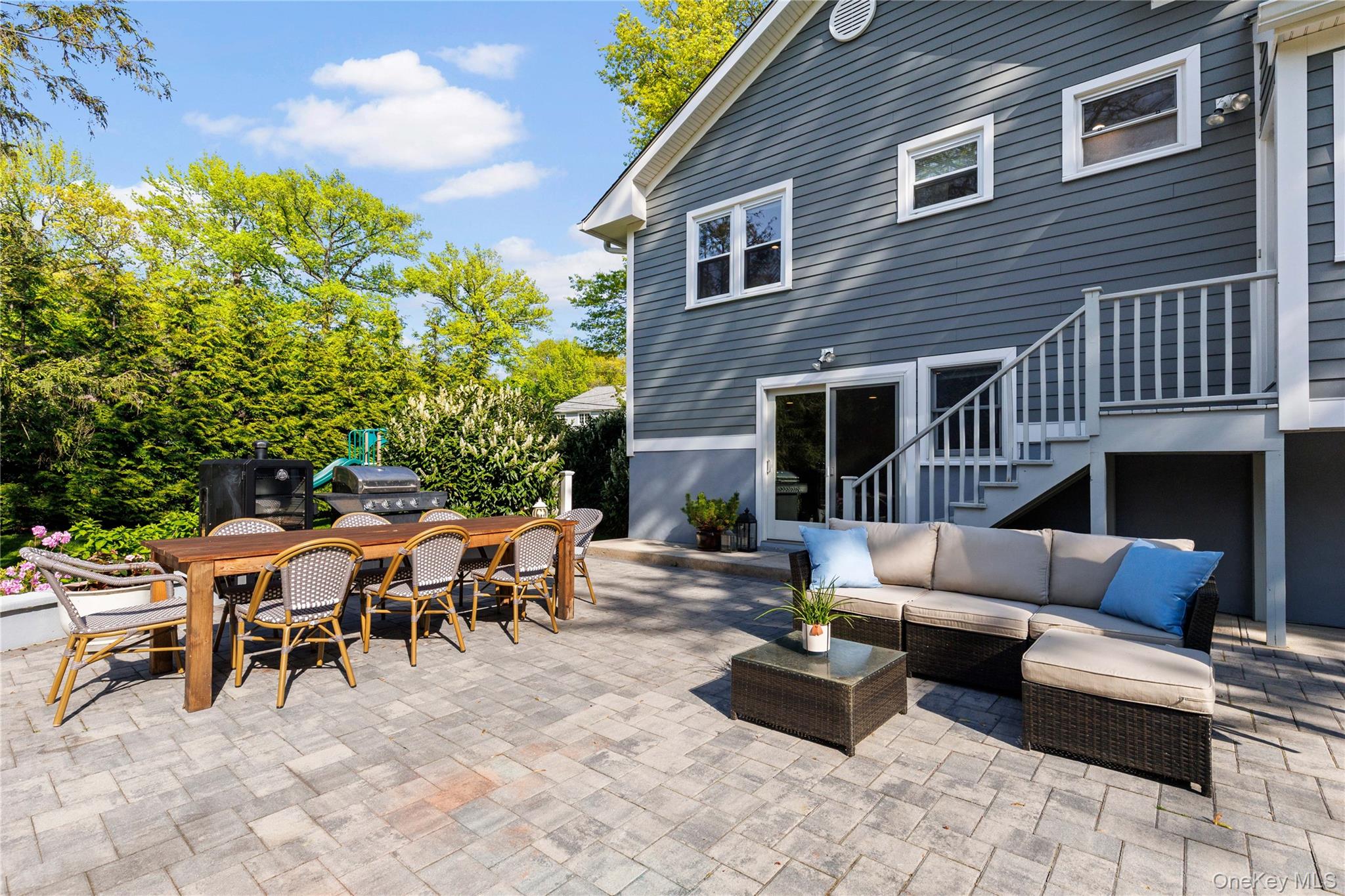 8 Rugby Road New Rochelle, NY 10804 - Photo 30 of 37