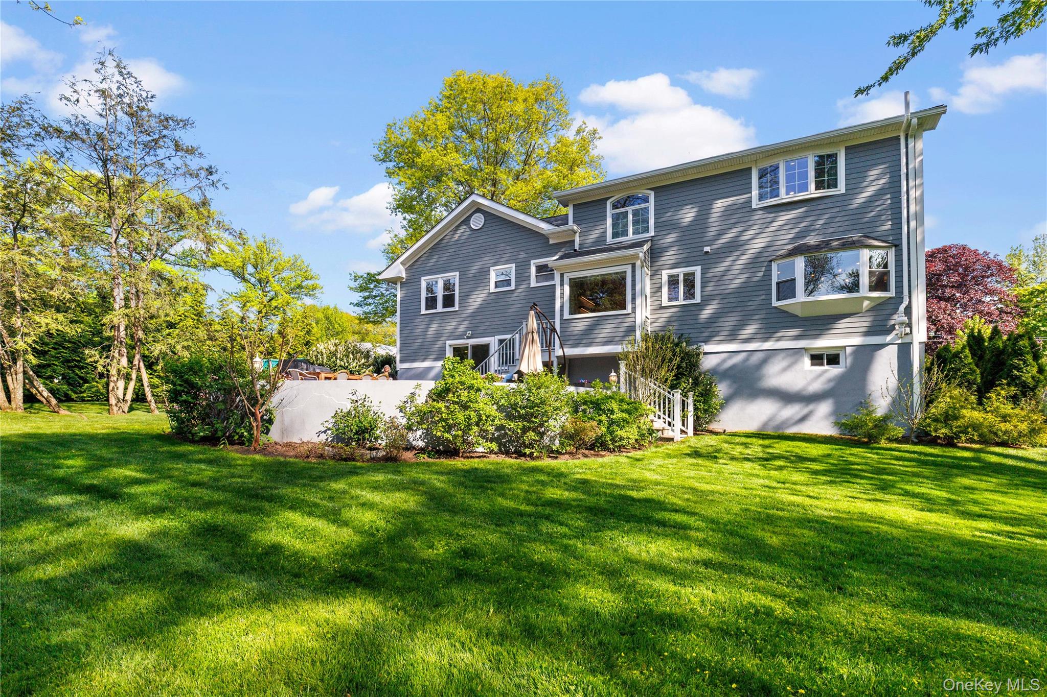 8 Rugby Road New Rochelle, NY 10804 - Photo 31 of 37