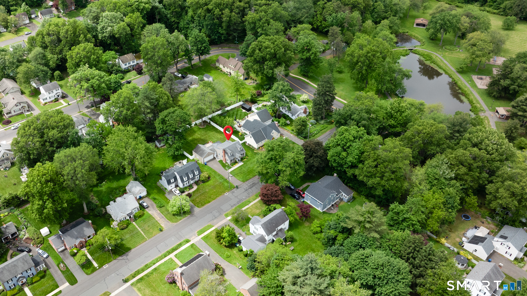 31 Ridgewood Road Windsor, CT 06095 - Photo 28 of 36