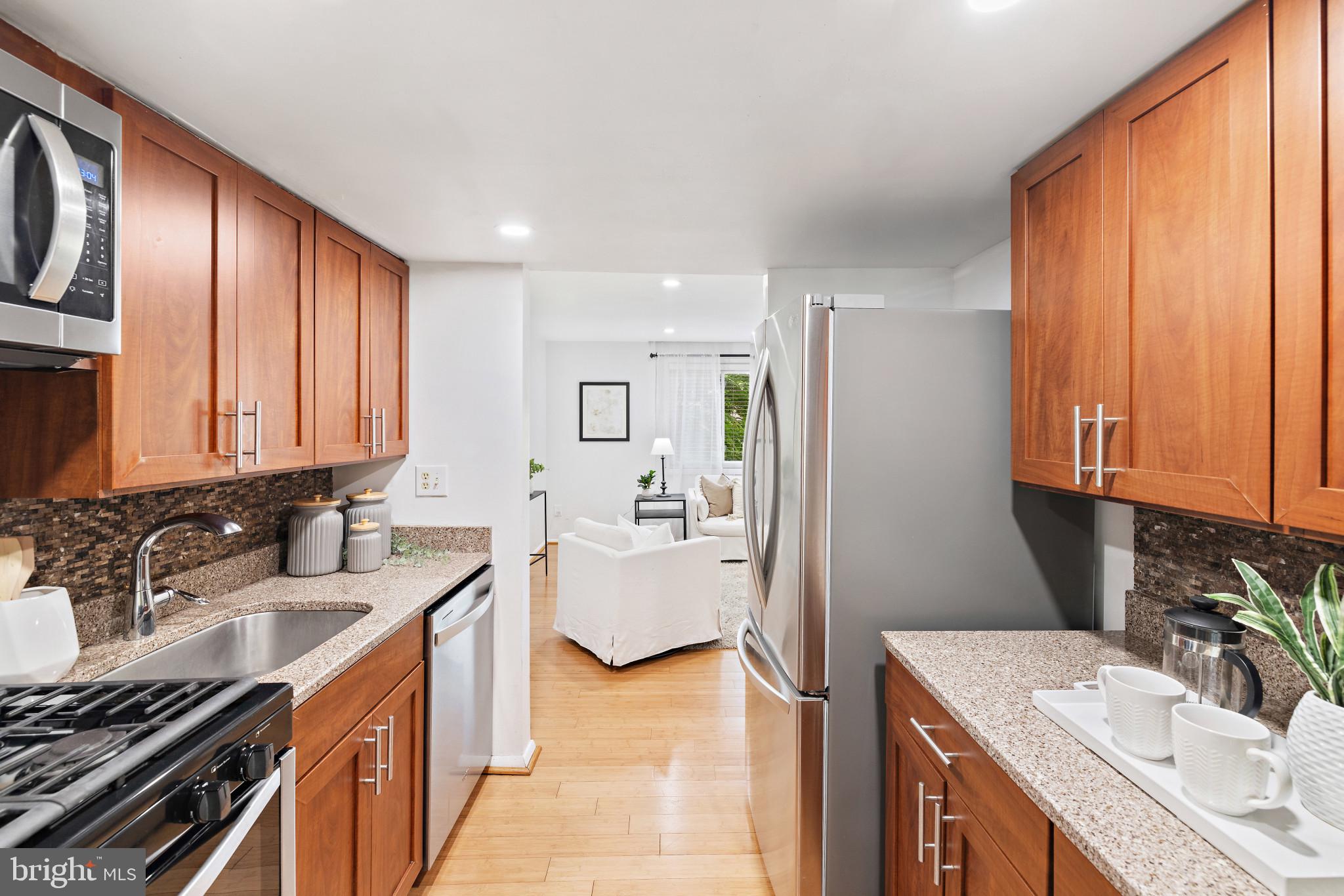 8931 Footed Ridge Columbia, MD 21045 - Photo 11 of 34