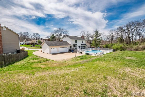 $509,900 | 6301 Highland Estates Drive, St. Louis, MO 63129