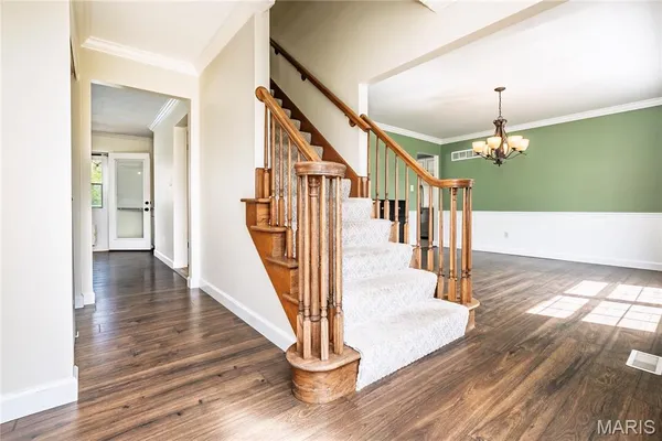 $509,900 | 6301 Highland Estates Drive, St. Louis, MO 63129