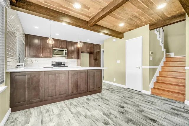 $725,000 | 1700 West Cerritos Avenue, Unit 144, Anaheim, CA 92804