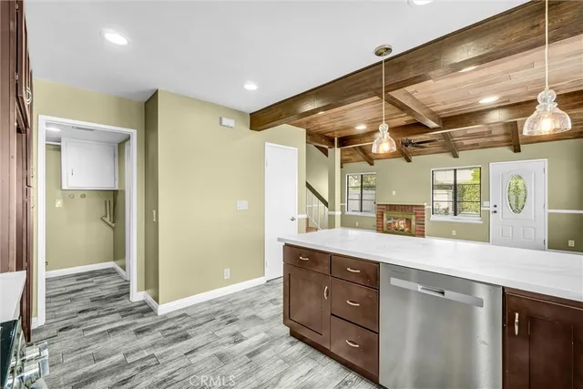 $725,000 | 1700 West Cerritos Avenue, Unit 144, Anaheim, CA 92804