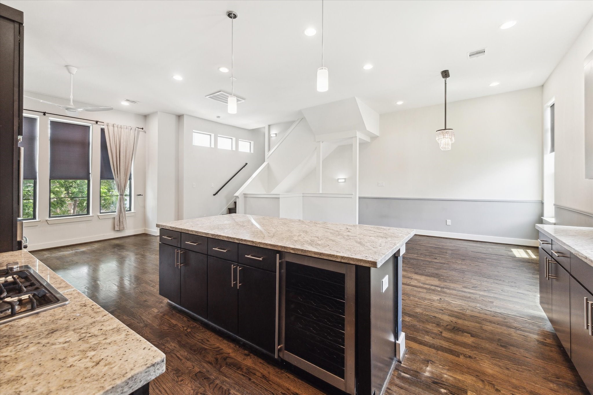 1703 Weber Street Houston, TX 77007 - Photo 13 of 32