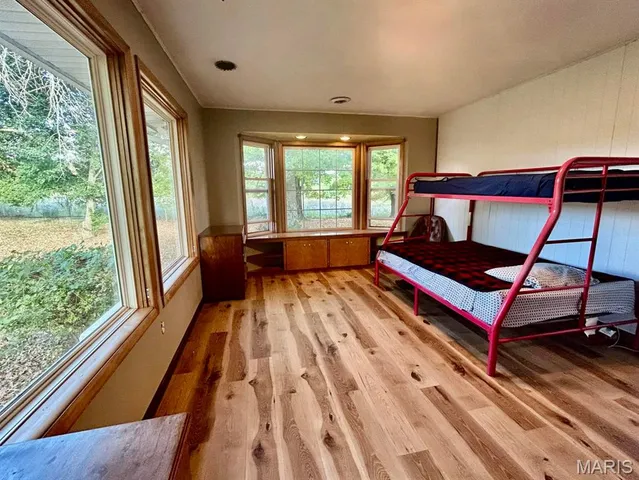 $440,000 | 9221 State Route North, Mountain Grove, MO 65711