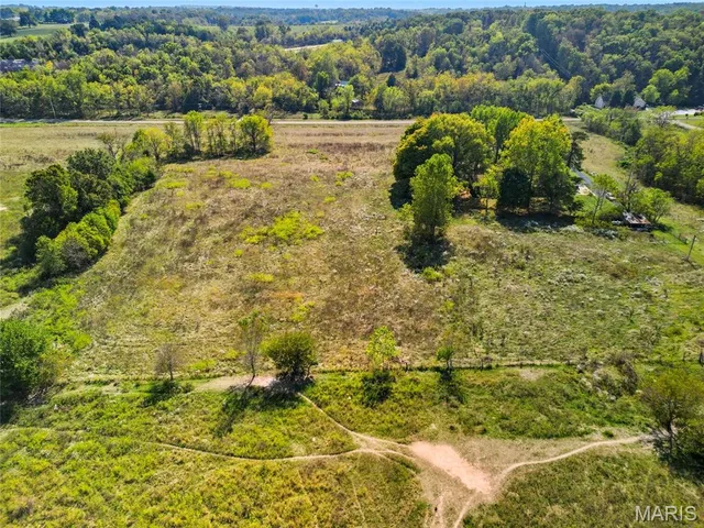 $440,000 | 9221 State Route North, Mountain Grove, MO 65711