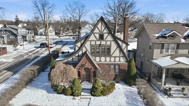 $329,900 | 4301 Indiana Avenue, Fort Wayne, IN 46807