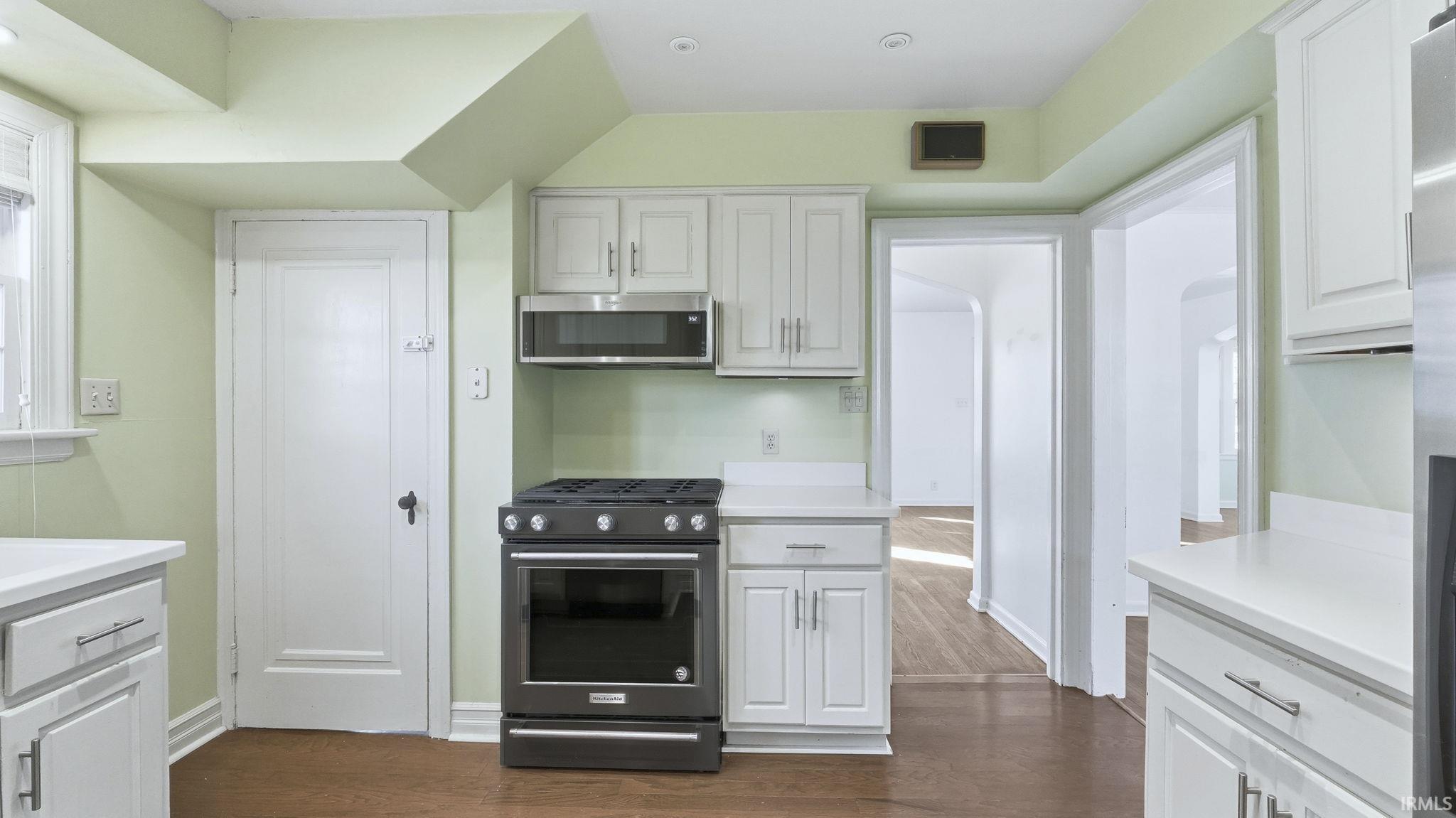 4301 Indiana Avenue Fort Wayne, IN 46807 - Photo 14 of 36