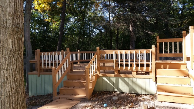 39232 North Rustic Drive Lake Villa, IL 60046 - Photo 3 of 12 a view of a deck with a fence