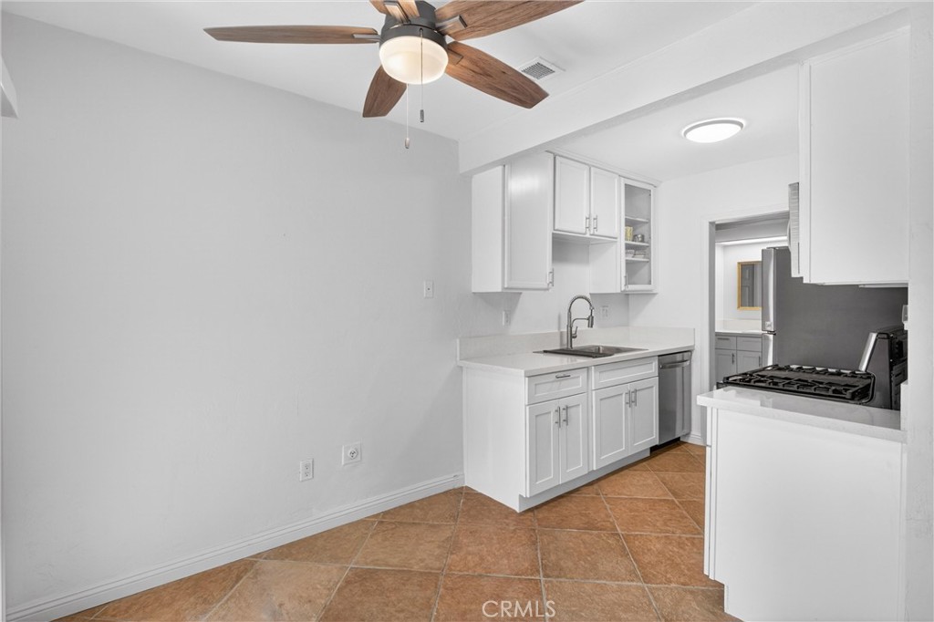 1470 West Lambert Road, Unit 263 La Habra, CA 90631 - Photo 12 of 35