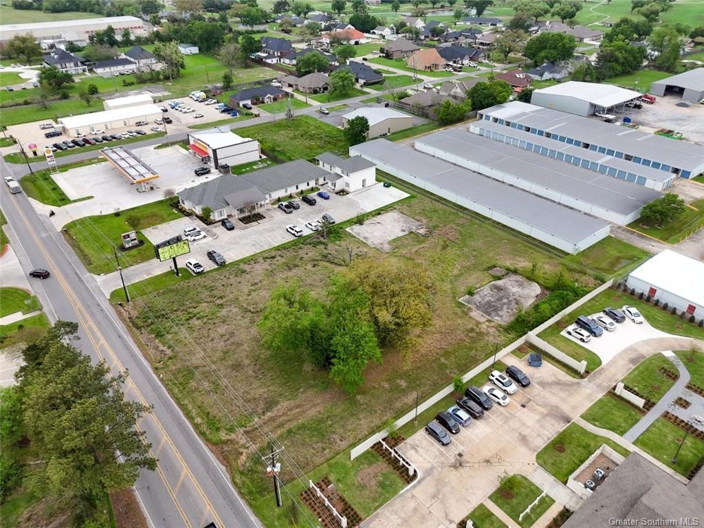 2828 Country Club Road Lake Charles, LA 70605 - Photo 8 of 15