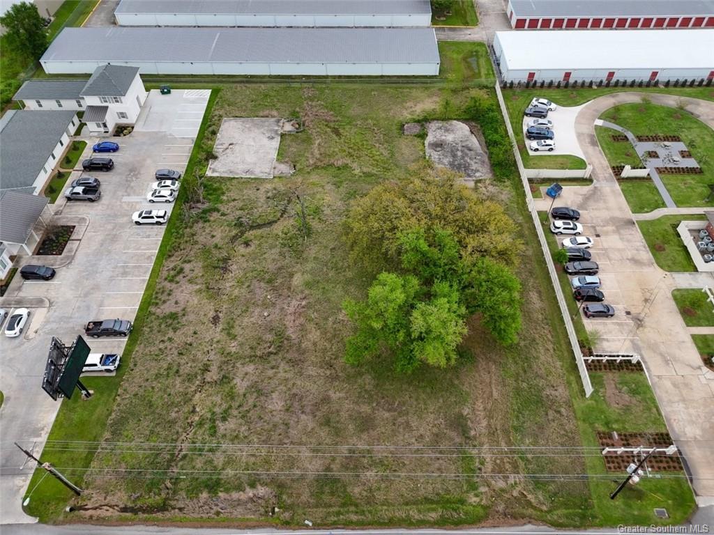 2828 Country Club Road Lake Charles, LA 70605 - Photo 9 of 15