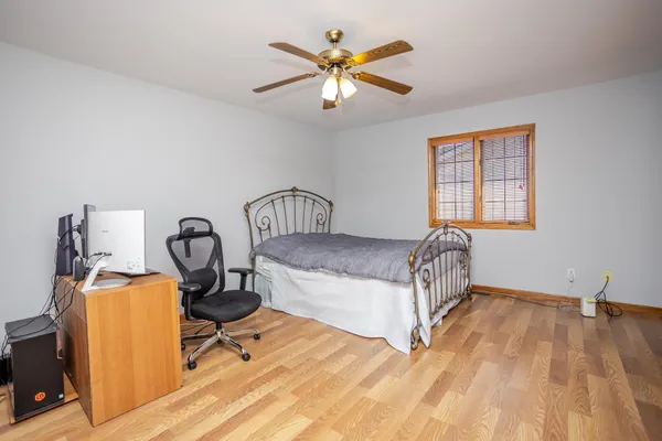 $399,000 | 8940 Calhoun Place, Crown Point, IN 46307