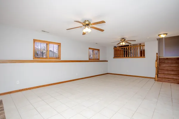 $399,000 | 8940 Calhoun Place, Crown Point, IN 46307