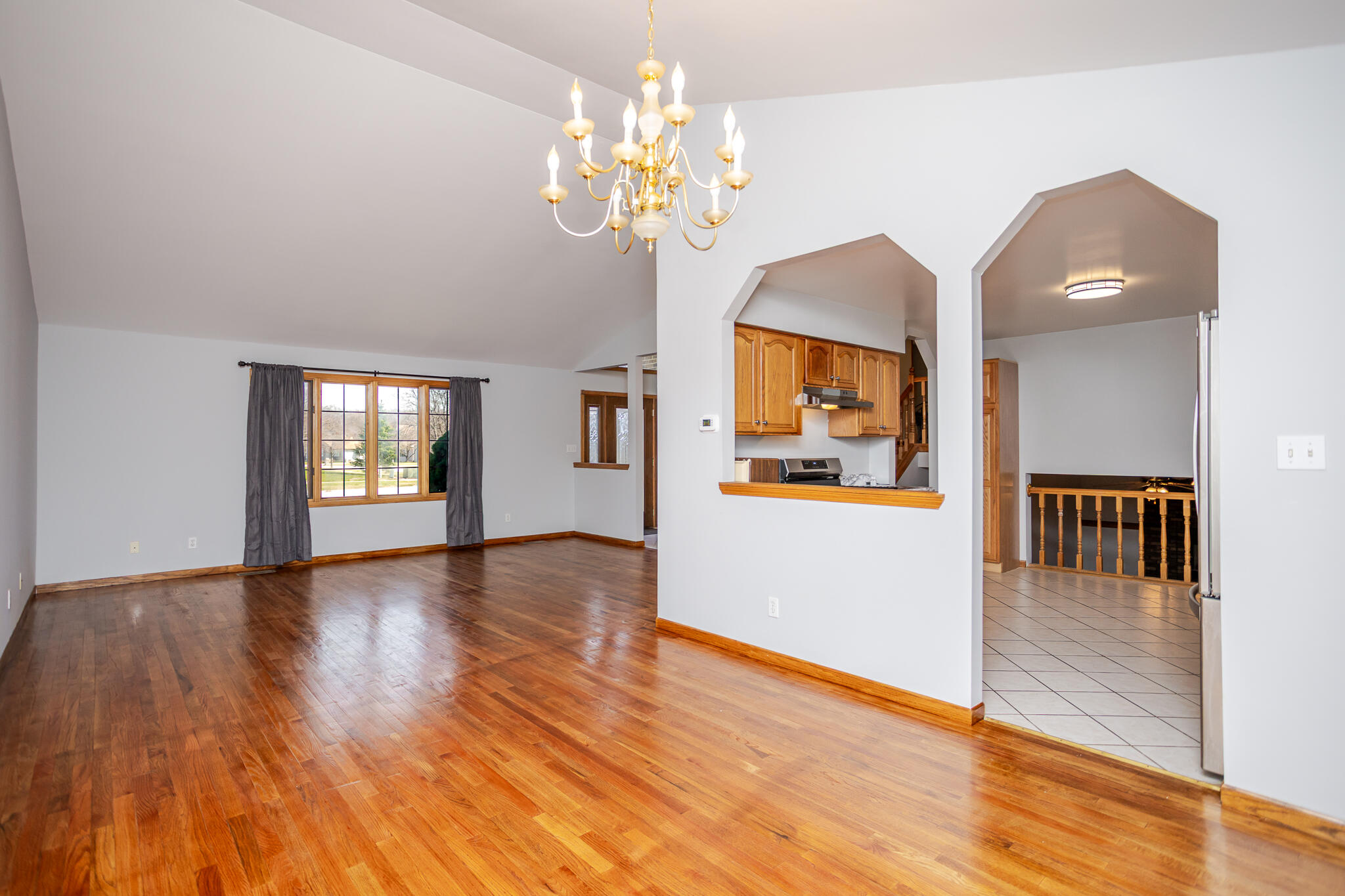 8940 Calhoun Place Crown Point, IN 46307 - Photo 7 of 30 2048x1365