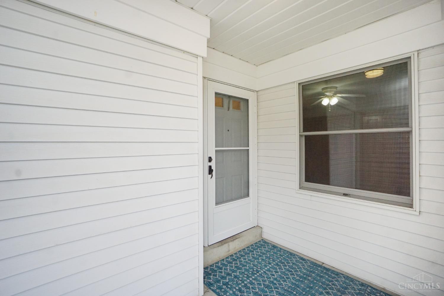 9027 Winton Road Cincinnati, OH 45231 - Photo 3 of 41