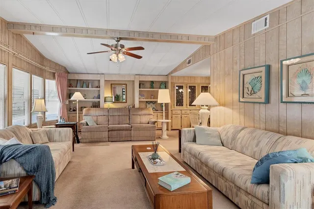 $189,000 | 1504 43rd Avenue East, Ellenton, FL 34222