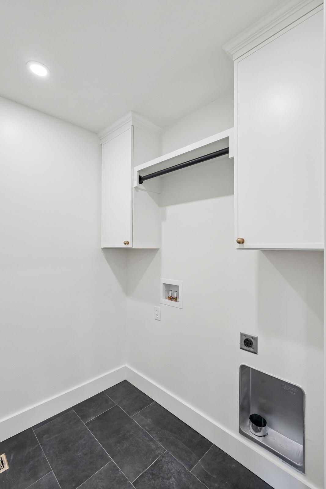 2 Gadsden Street, Unit B Charleston, SC 29401 - Photo 49 of 60