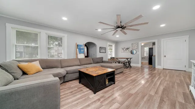 $139,900 | 708 West Washington Street, Oregon, IL 61061