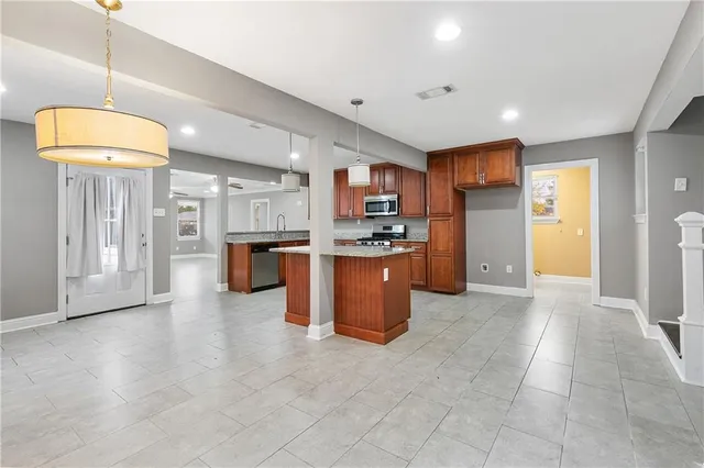 $399,000 | 4423 Karen Avenue, Jefferson, LA 70121