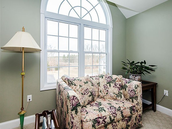 33 Cart Path Road Dracut, MA 01826 - Photo 20 of 30 Gallery Image 20