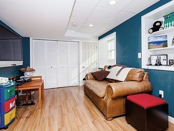 33 Cart Path Road Dracut, MA 01826 - Photo 22 of 30 Gallery Image 22