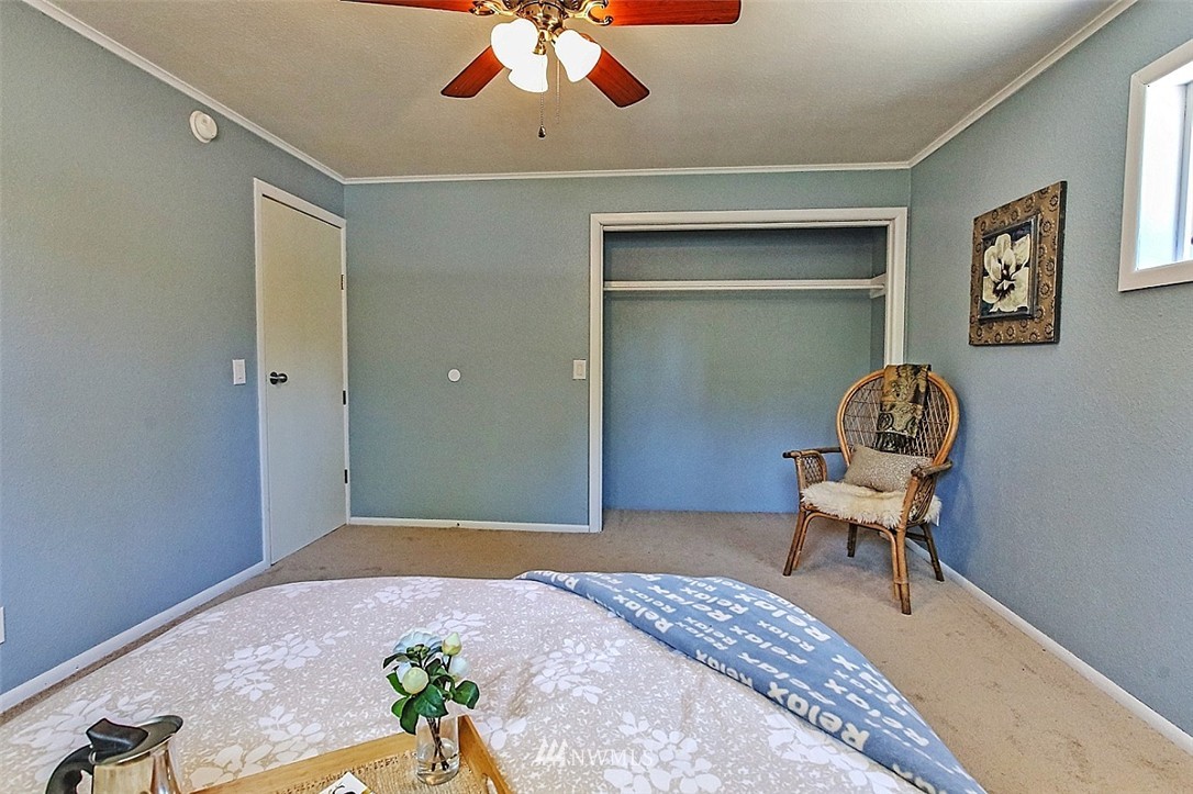 4005 Southeast Horstman Road Port Orchard, WA 98366 - Photo 12 of 25 Gallery Image 12