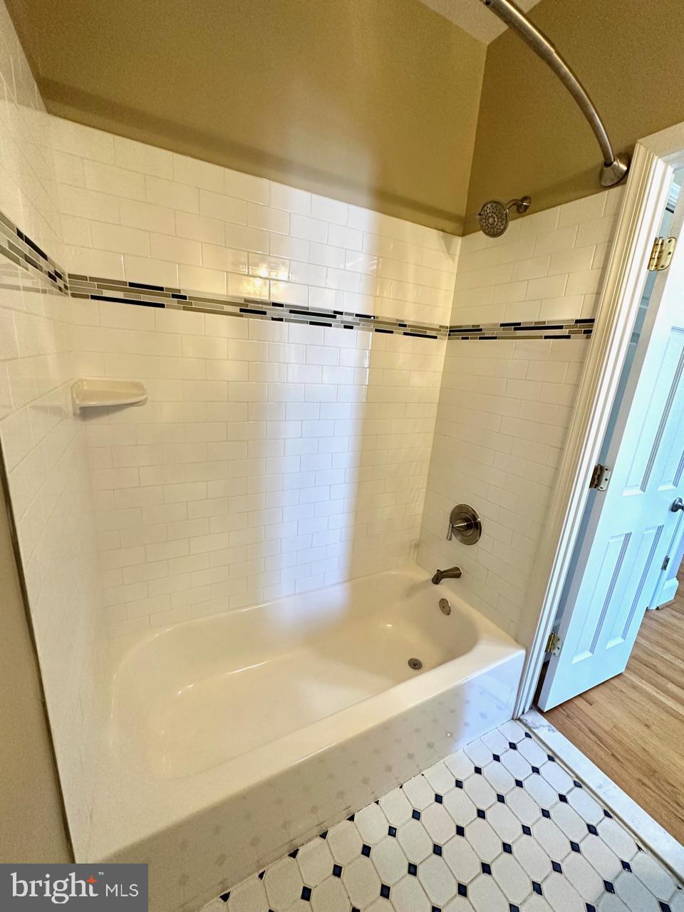 1227 Linden Place Northeast Washington, DC 20002 - Photo 15 of 24