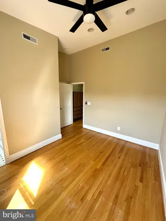 $3,200 | 1227 Linden Place Northeast, Washington, DC 20002